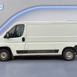 auto-Peugeot-Boxer-XNN364-202510151324-1