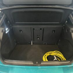 auto-Volkswagen-ID.3-ZNO512-202510151054-14