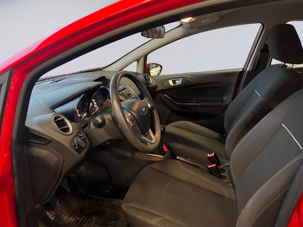 auto-Ford-Fiesta-CJR760-202511182159-8 auto-Ford-Fiesta-CJR760-202511182159-8