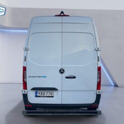auto-Mercedes-Benz-Sprinter-YXO770-202511261415-4