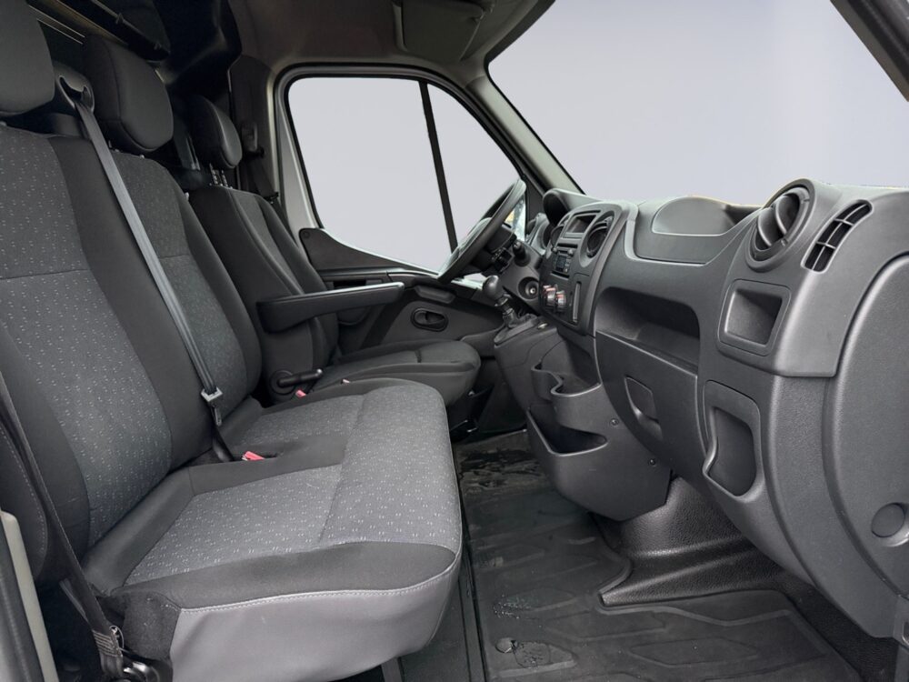 auto-Opel-Movano-GNS162-202511141208-9 auto-Opel-Movano-GNS162-202511141208-9