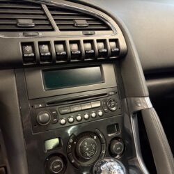 auto-Peugeot-3008-IJH790-202511271456-11