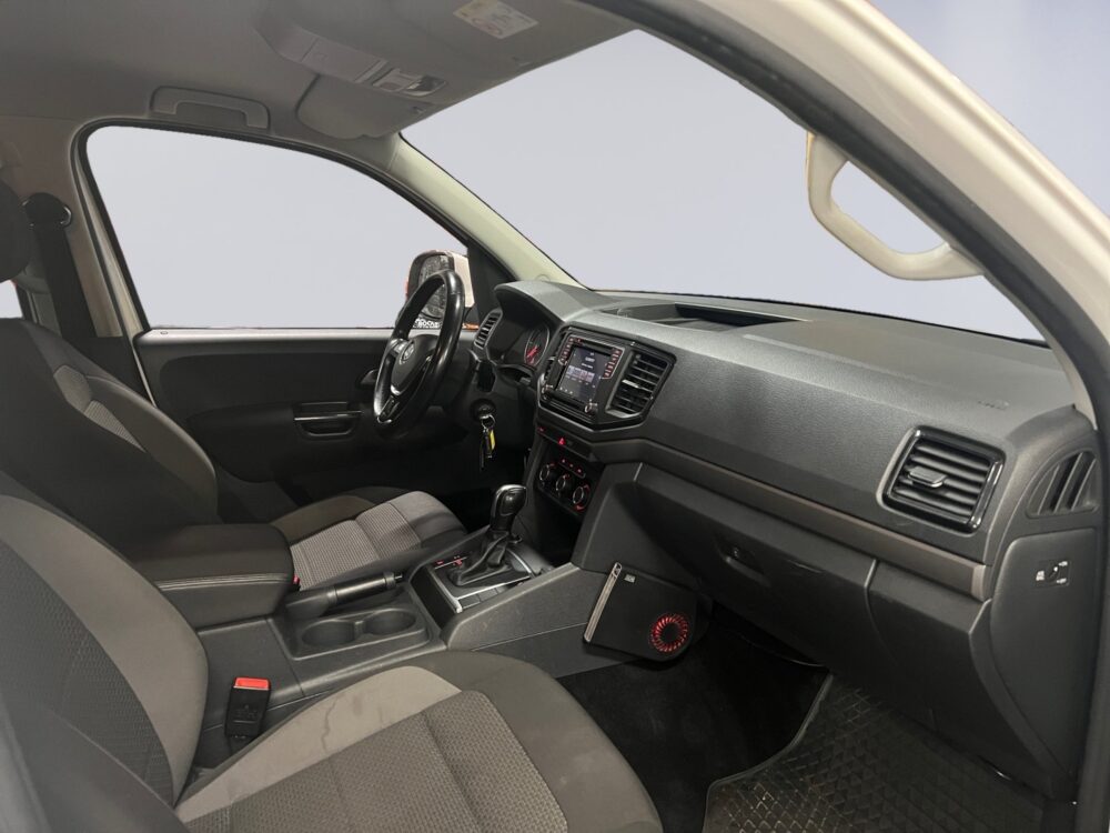 auto-Volkswagen-Amarok-COM480-202511261342-12 auto-Volkswagen-Amarok-COM480-202511261342-12