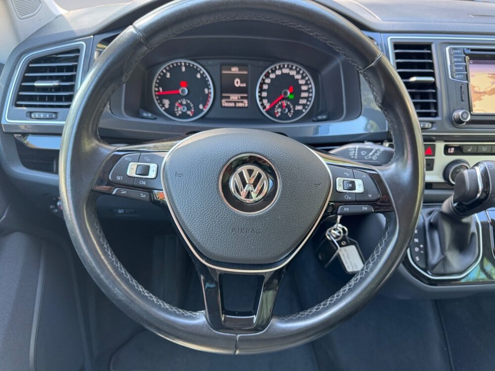 auto-Volkswagen-Multivan-GRK755-202511041356-10 auto-Volkswagen-Multivan-GRK755-202511041356-10