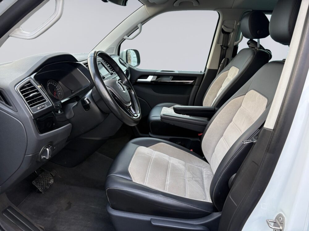 auto-Volkswagen-Multivan-GRK755-202511041356-8 auto-Volkswagen-Multivan-GRK755-202511041356-8