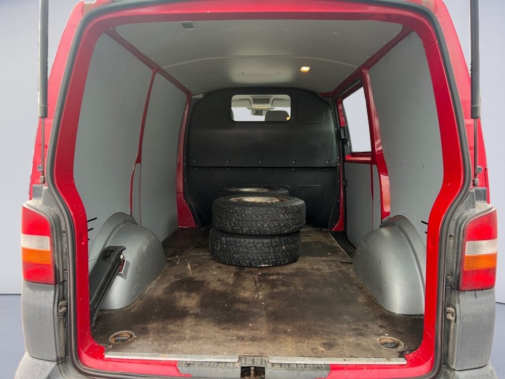 auto-Volkswagen-Transporter-IRY149-202511131423-13 auto-Volkswagen-Transporter-IRY149-202511131423-13