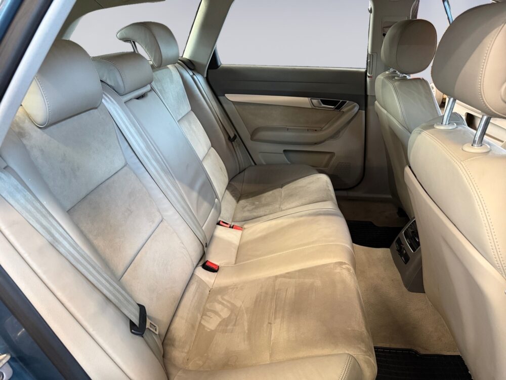 auto-Audi-A6-FJX663-202512021524-12 auto-Audi-A6-FJX663-202512021524-12