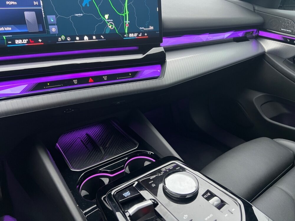 auto-BMW-i5-M60-GRK761-202512181113-10 auto-BMW-i5-M60-GRK761-202512181113-10