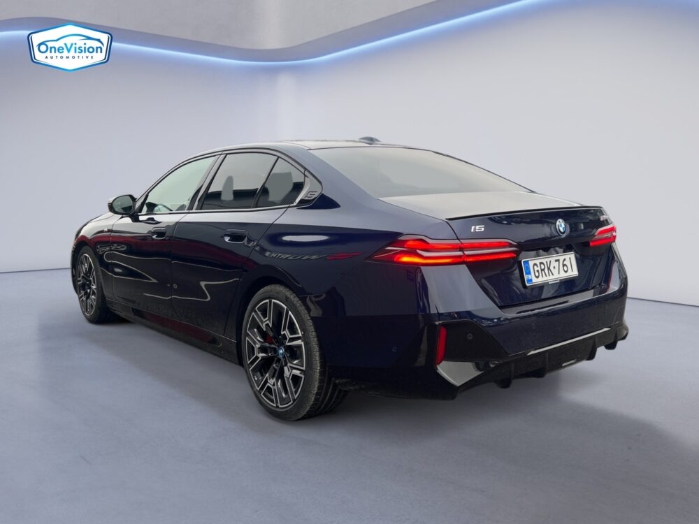 auto-BMW-i5-M60-GRK761-202512181113-2 auto-BMW-i5-M60-GRK761-202512181113-2