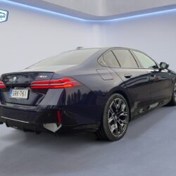 auto-BMW-i5-M60-GRK761-202512181113-4