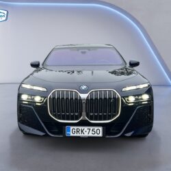 auto-BMW-i7-GRK750-202512110843-7