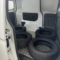 auto-BYD-eTP3-EVA305-202512221422-11