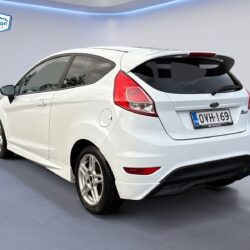 auto-Ford-Fiesta-Van-OVH169-202512021124-2