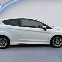 auto-Ford-Fiesta-Van-OVH169-202512021124-5