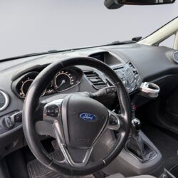 auto-Ford-Fiesta-Van-OVH169-202512021124-9