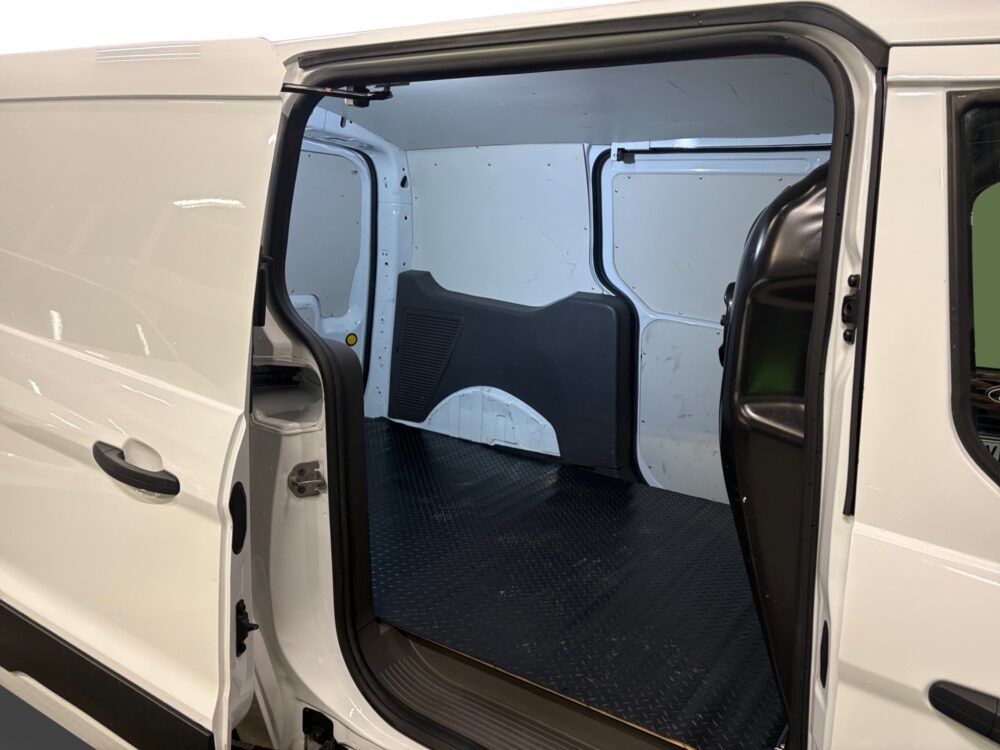 auto-Ford-Transit-Connect-EVK330-202512301039-13 auto-Ford-Transit-Connect-EVK330-202512301039-13