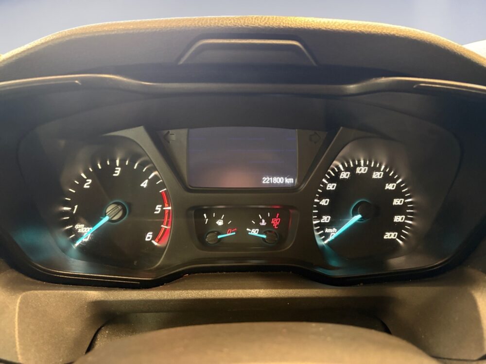 auto-Ford-Transit-EOV626-202512181809-11 auto-Ford-Transit-EOV626-202512181809-11