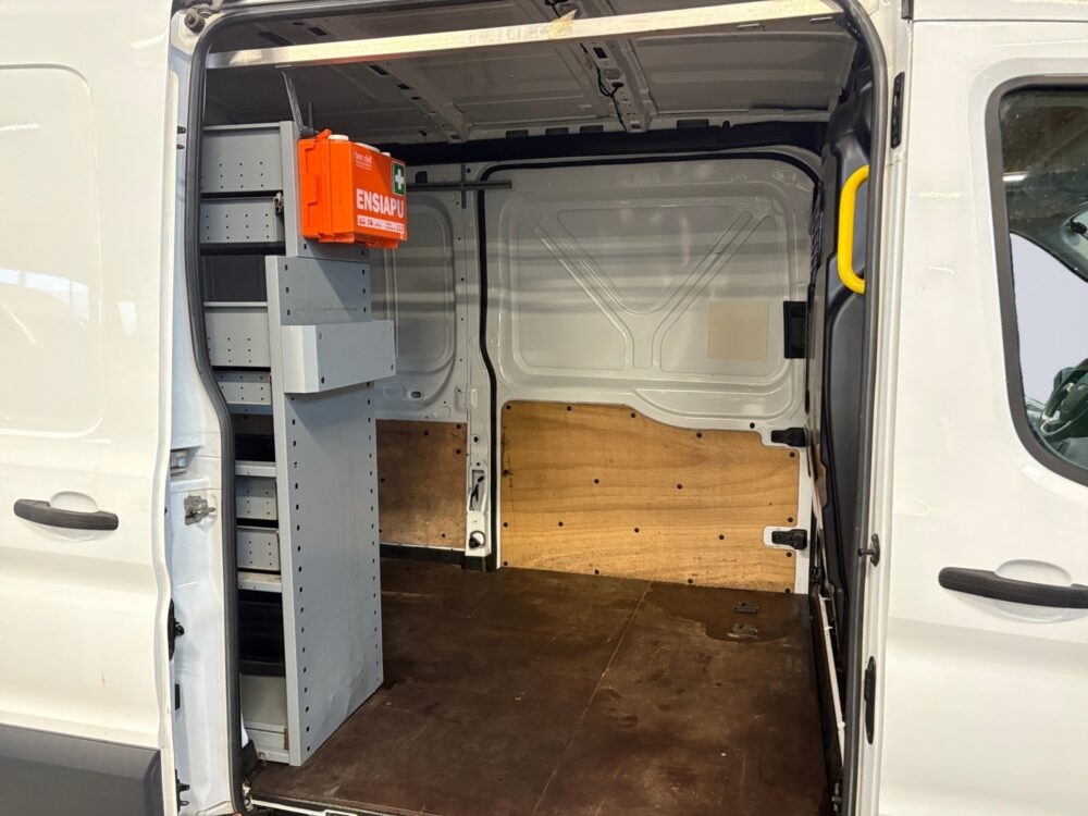 auto-Ford-Transit-INH758-202512181258-11 auto-Ford-Transit-INH758-202512181258-11