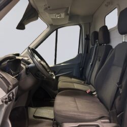 auto-Ford-Transit-INH758-202512181258-6