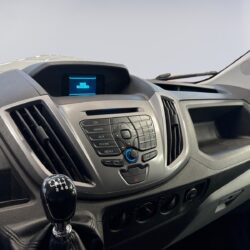 auto-Ford-Transit-INH758-202512181258-8