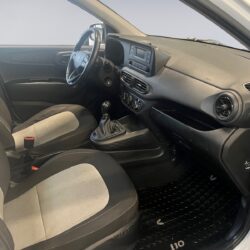 auto-Hyundai-i10-COI317-202512101231-13