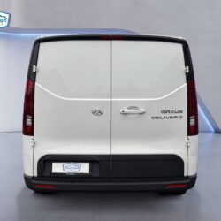 auto-Maxus-Deliver-7-FSS253-202512041255-3