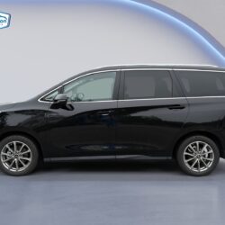 auto-Maxus-Euniq-5-YLY958-202512181104-1