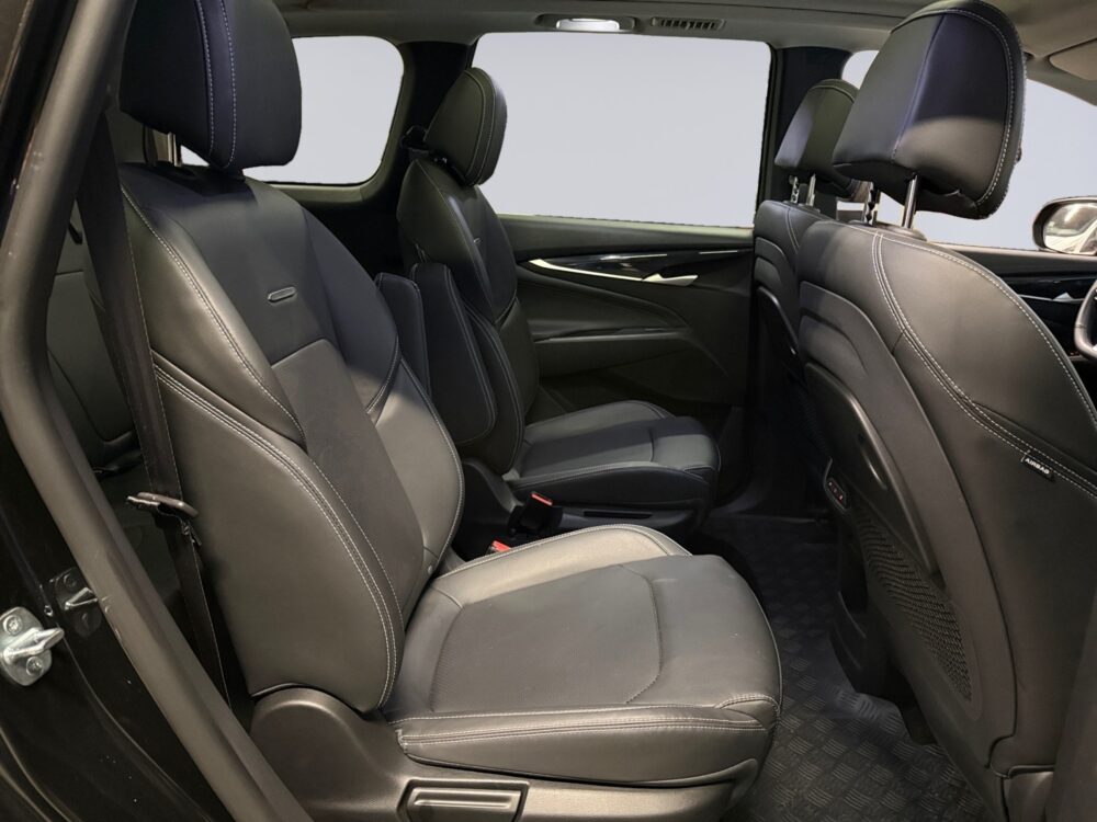 auto-Maxus-Euniq-5-YLY958-202512181104-12 auto-Maxus-Euniq-5-YLY958-202512181104-12