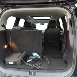 auto-Maxus-Euniq-5-YLY958-202512181104-13