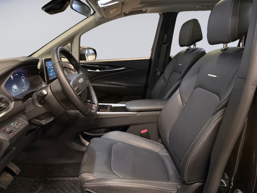 auto-Maxus-Euniq-5-YLY958-202512181104-8 auto-Maxus-Euniq-5-YLY958-202512181104-8