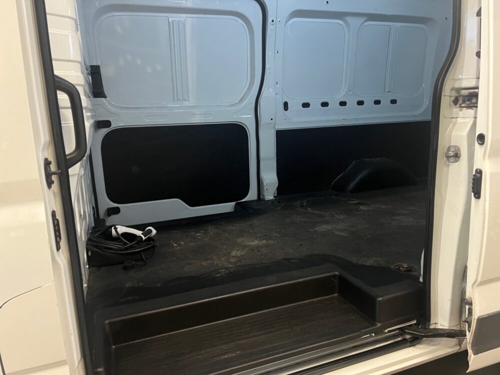 auto-Maxus-e-Deliver-9-IPZ207-202512111018-6 auto-Maxus-e-Deliver-9-IPZ207-202512111018-6