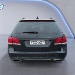 auto-Mercedes-Benz-E-VXX327-202512181709-3