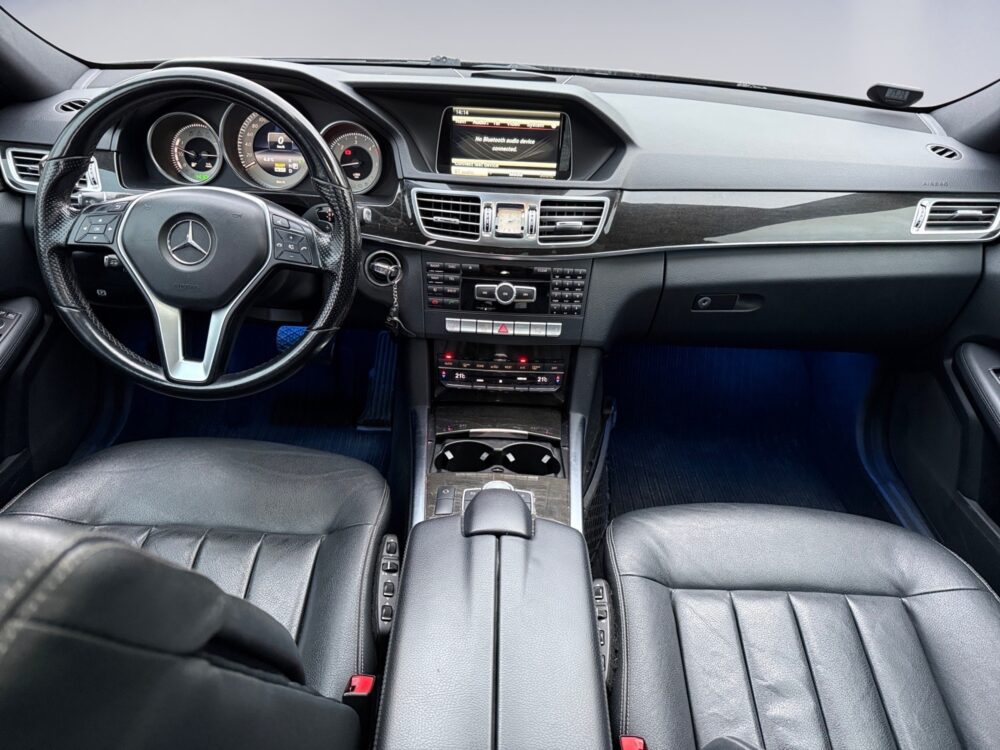 auto-Mercedes-Benz-E-VXX327-202512181709-9 auto-Mercedes-Benz-E-VXX327-202512181709-9