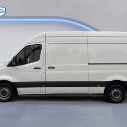 auto-Mercedes-Benz-Sprinter-YXK664-202512151554-1
