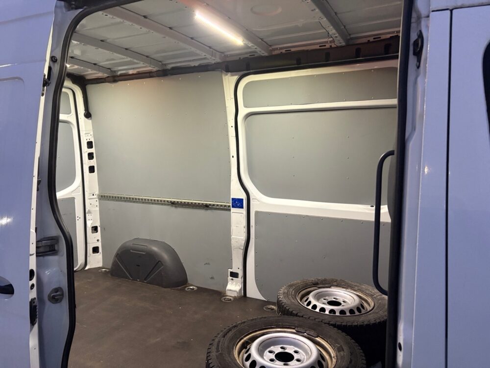 auto-Mercedes-Benz-Sprinter-YXK664-202512151554-14 auto-Mercedes-Benz-Sprinter-YXK664-202512151554-14