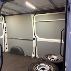 auto-Mercedes-Benz-Sprinter-YXK664-202512151554-14