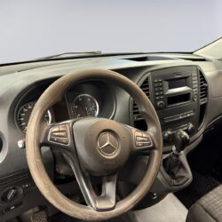 auto-Mercedes-Benz-Sprinter-YXK664-202512151554-9