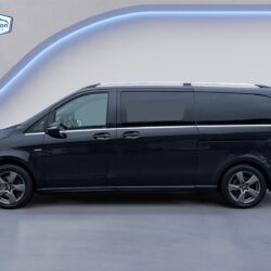 auto-Mercedes-Benz-V-COF907-202512091027-1