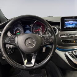 auto-Mercedes-Benz-V-COF907-202512091027-8