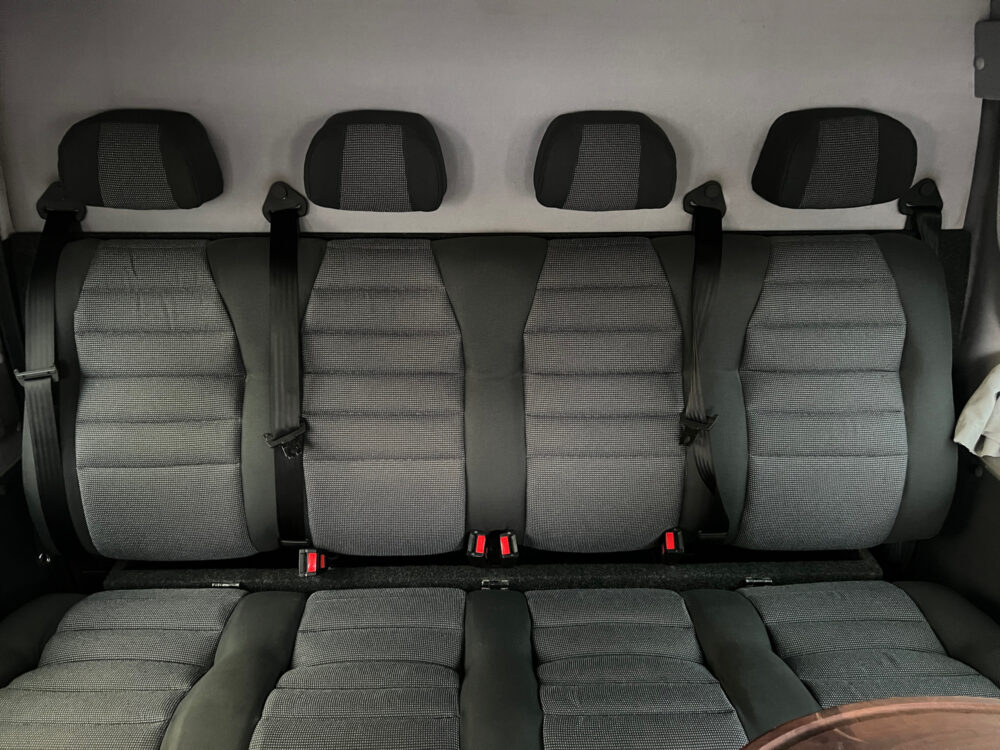 auto-Peugeot-Boxer-VVX418-202512021032-13 auto-Peugeot-Boxer-VVX418-202512021032-13