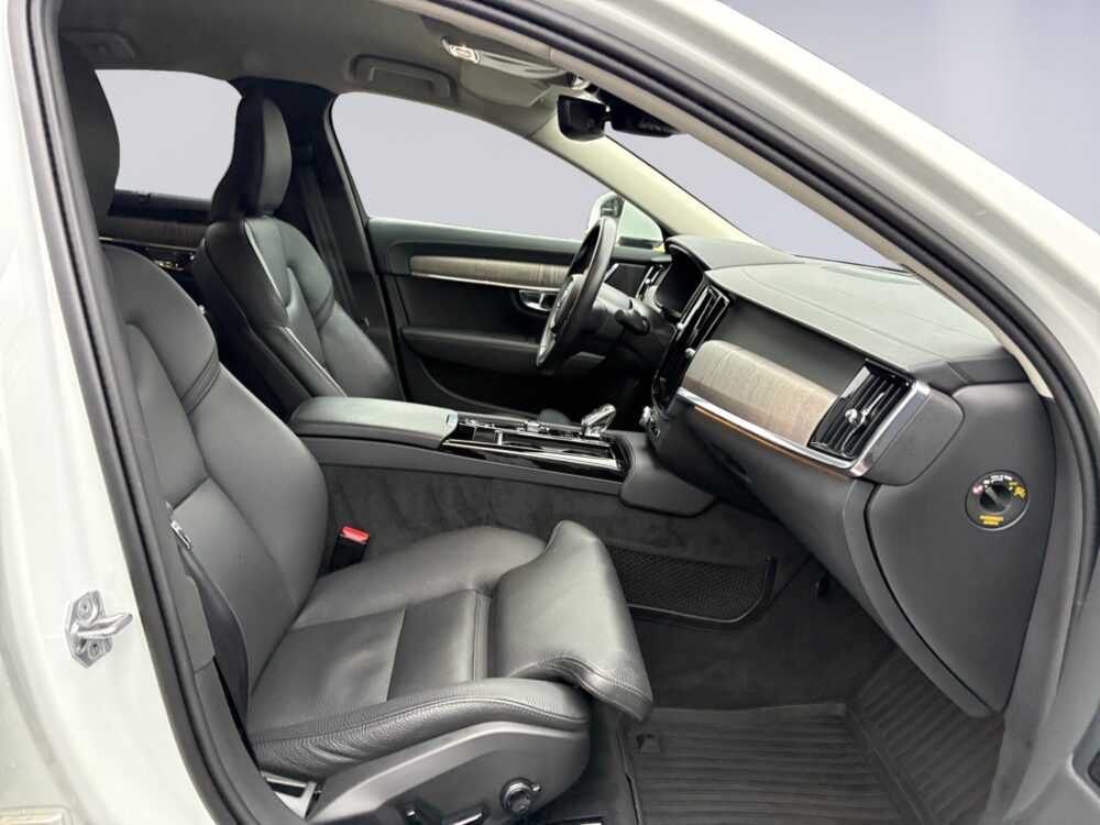 auto-Volvo-S90-COY376-202512101238-12 auto-Volvo-S90-COY376-202512101238-12