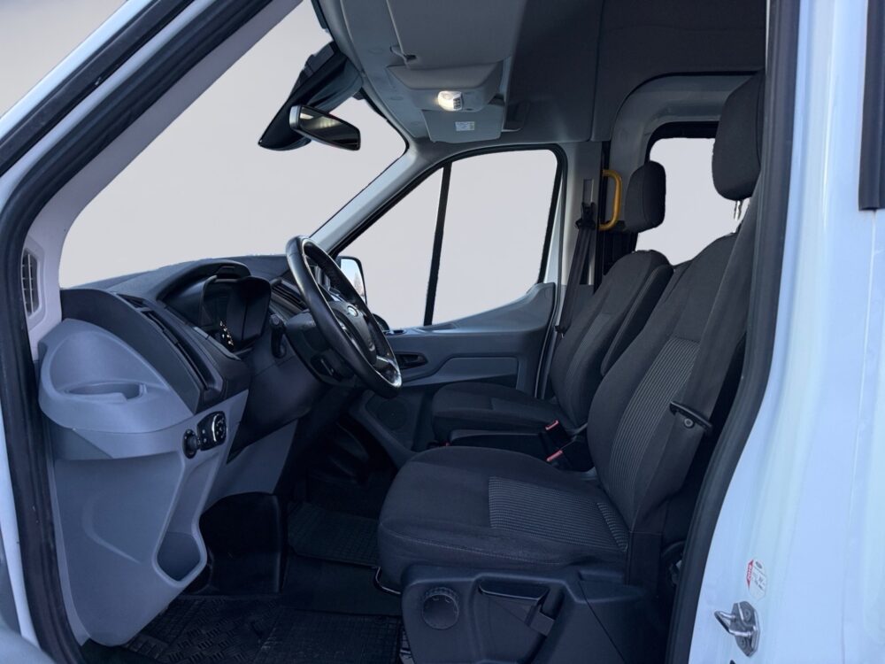 auto-Ford-Transit-BVS103-202601301652-8 auto-Ford-Transit-BVS103-202601301652-8