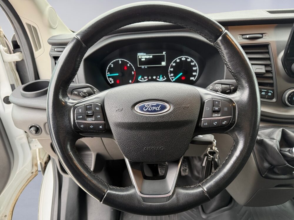 auto-Ford-Transit-CNS940-202601191239-11 auto-Ford-Transit-CNS940-202601191239-11
