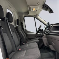 auto-Ford-Transit-CNS940-202601191239-12