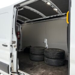 auto-Ford-Transit-CNS940-202601191239-14