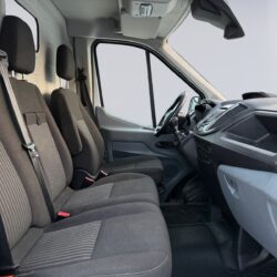 auto-Ford-Transit-CTC207-202601261600-14