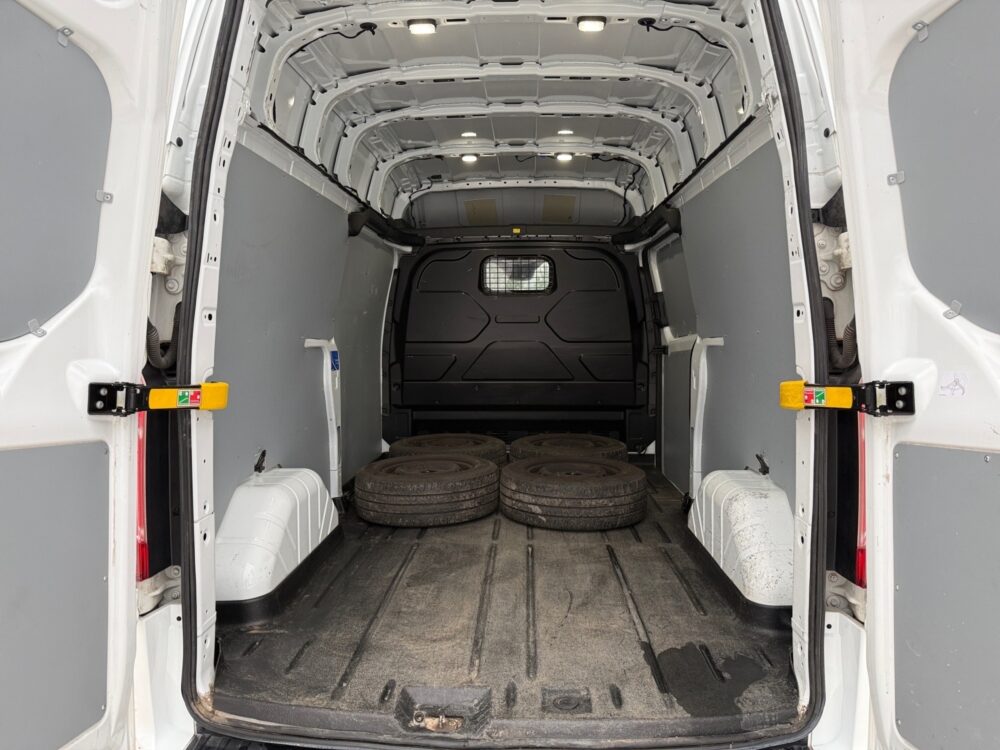 auto-Ford-Transit-Custom-IZK517-202601191240-13 auto-Ford-Transit-Custom-IZK517-202601191240-13