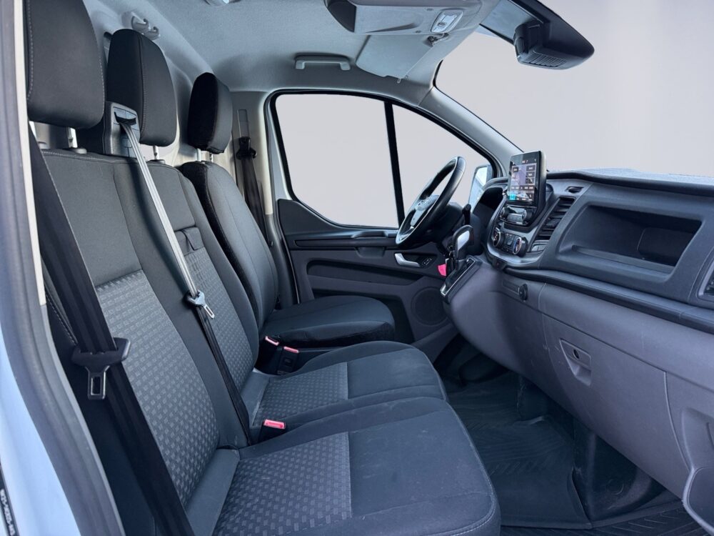 auto-Ford-Transit-Custom-JMR210-202601081603-12 auto-Ford-Transit-Custom-JMR210-202601081603-12