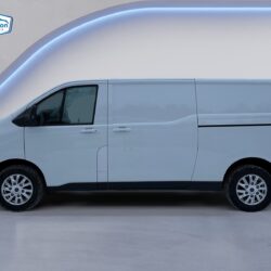 auto-Maxus-Deliver-7-JNV164-202601281012-1