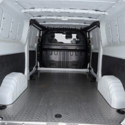 auto-Maxus-Deliver-7-JNV164-202601281012-12